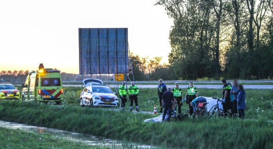 Twee fietsers gewond na botsing: een ernstig